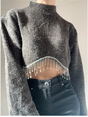 ZARA Charcoal Gray Cropped Long Sleeve Crewneck Sweater with Beaded Fringe SZ L